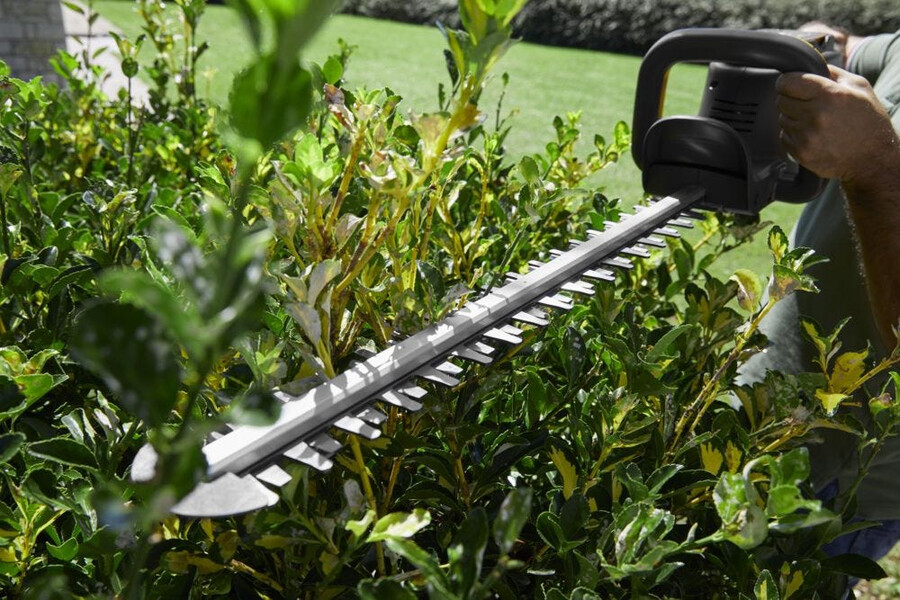 taille-haie sans fil - ht 700e