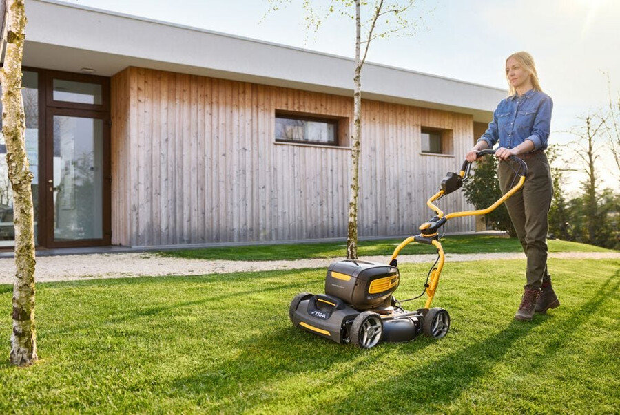 tondeuse à gazon sans fil - kit multiclip 747e v